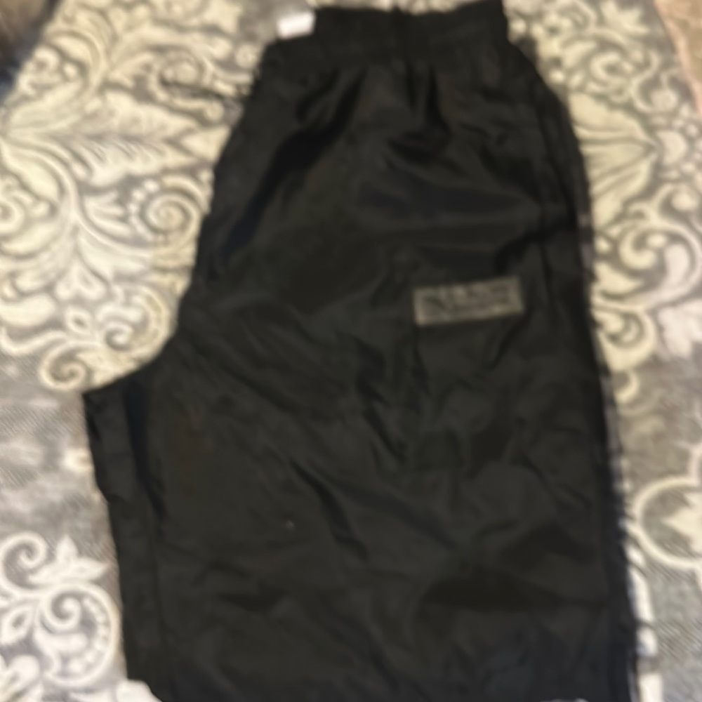 FELIPE PANTONE JOGGERS SIZE LG.